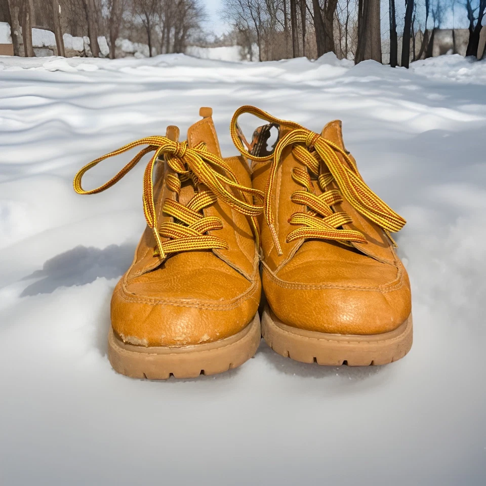 Botas de trabajo Carters para niños talla 3M Foto 2 de 4