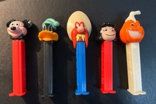 Pez Mickey Mouse, Daffy Duck, Lucy, Yosemite Sam And Flow Pumpkin Lot Of 5