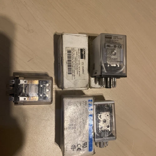 LOT- (2) DAYTON 1A4850 24VDC (1) EATON D3PF2AB (1) Tyco Electric KUP-11D55-12