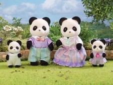 Image of Sylvanian Families Pookie Panda Family