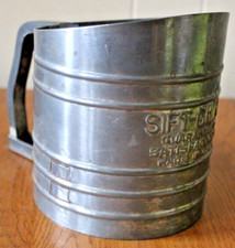 Metal Vintage Flour Sifter SIFT-CHINE Made in USA