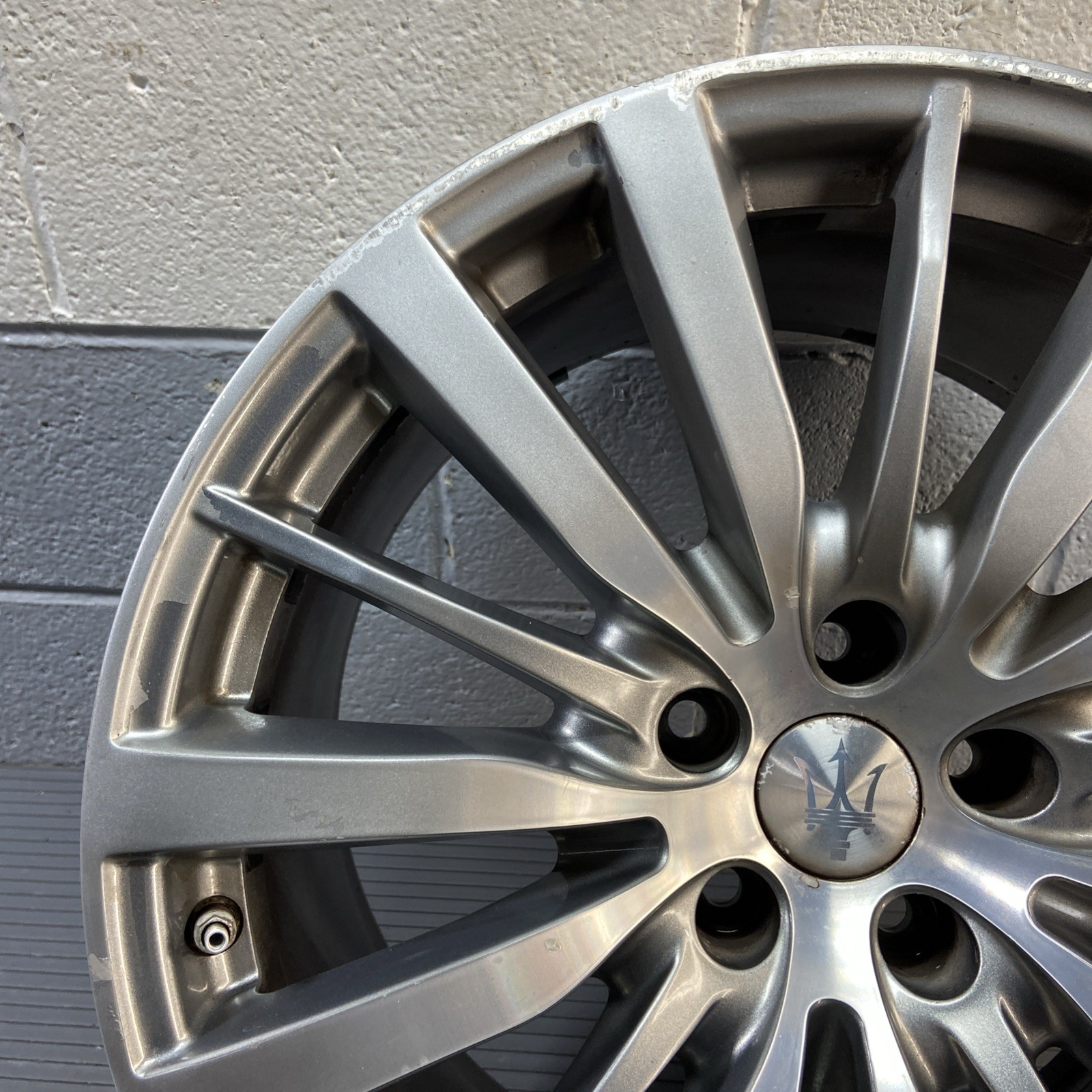 2013-2024 Maserati Ghibli M157 Rear Alloy Wheel Rim Disc 10Jx19 ET40 OEM *NOTE*