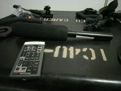 Panasonic AG-DVC30P Mini Reproductor DV con Luz Infrarroja AG-YRL30G - Imagen 2 de 8