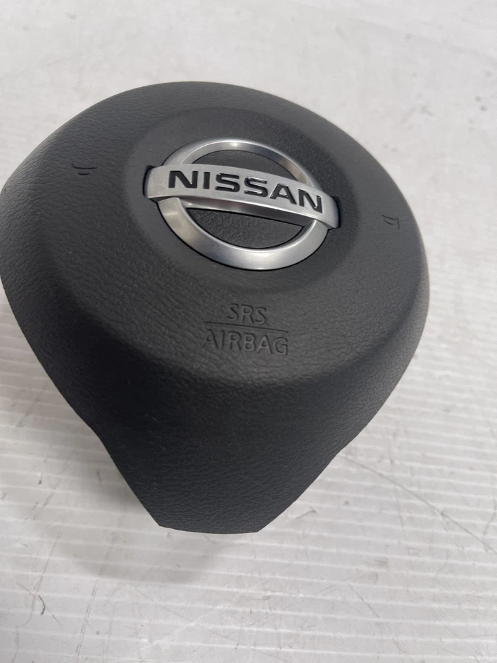 NISSAN ALTIMA 2020 2021 2022  DRIVER STEERING WHEEL AIRBAG OEM Foto 3 de 4