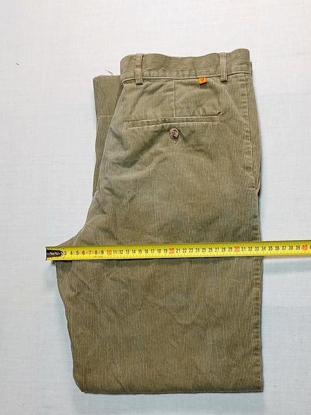Men Farah Trousers Grey Velvet 33 / L / 48