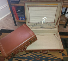 2 valigie treno vintage guscio rigido, ganci ferramenta ottone pelle marrone