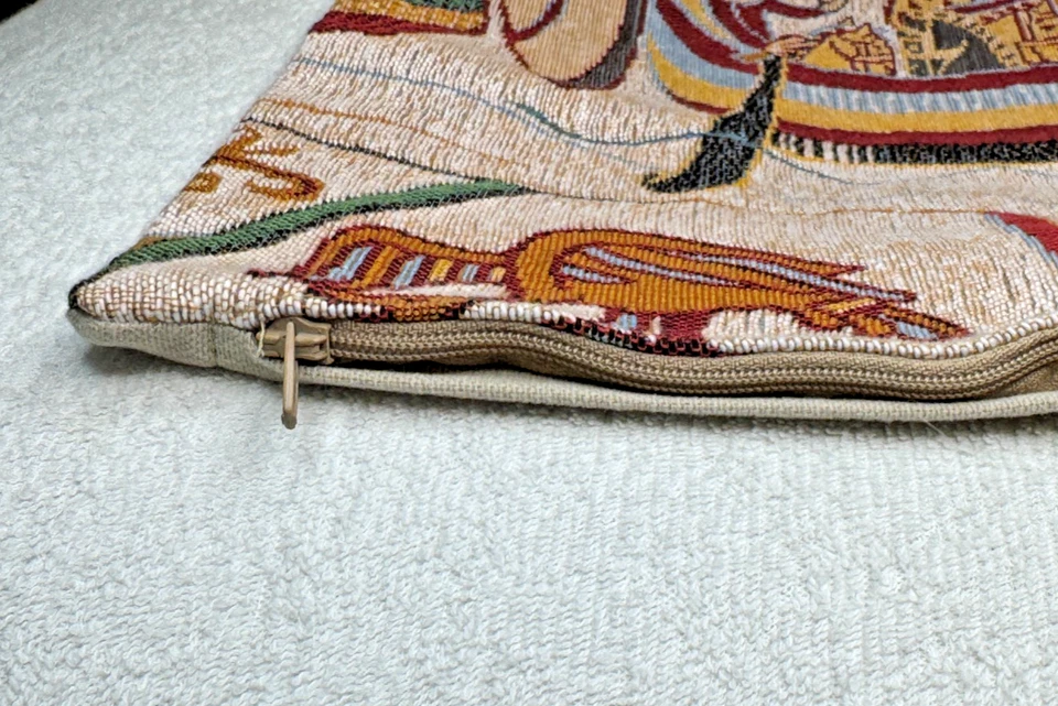 Funda de almohada tejida francesa TISSAGE Art De Lys Bayeau tapiz normando barcos 18x18 Foto 3 de 4