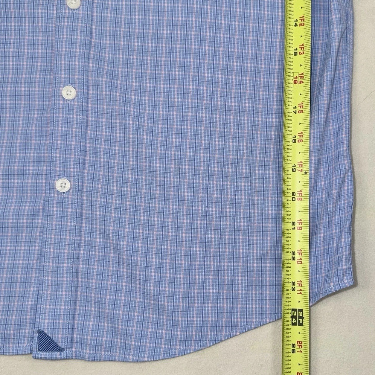 UNTUCKit Janisson Performance Button Down Shirt M… - image 9