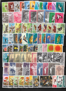 SAN MARINO Mint Stamp Collection All Different & in Complete Sets All MNH