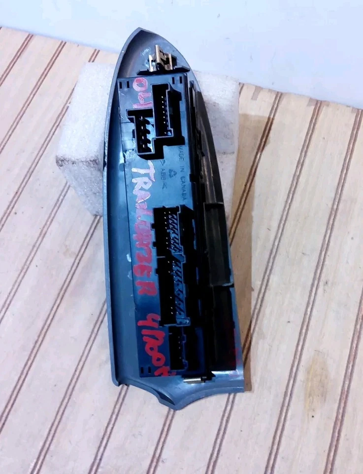 Chevy Trailblazer/EXT 2002-2004 interruptores de ventana maestra/ajuste de peltre sin asientos térmicos Foto 4 de 4