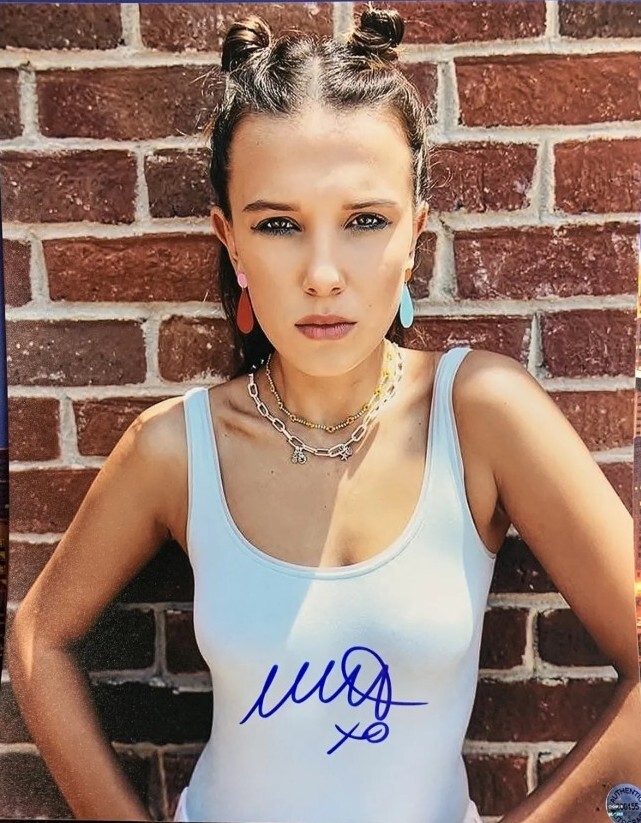Foto 1 di 2