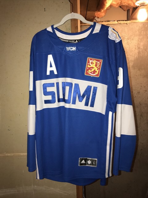 barkov reverse retro jersey