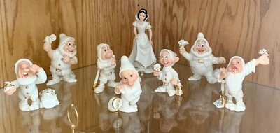 Rare Lenox Disney Showcase Collection Snow White and the Seven Dwarfs w/Cert - Image 1 of 4