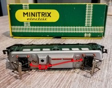Minitrix 12224 - Fausse Motrice (sans Moteur) Diesel CFF - Echelle N 1/160 - Occasion