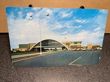 Over The Road Glass House Restaurant Vinita Oklahoma Postcard￼