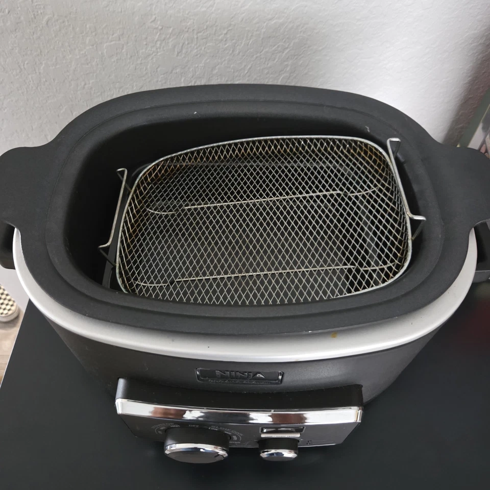 NINJA MC701 烹饪系统黑色 6 夸脱 - 状况良好 — 第 3/4 张图片