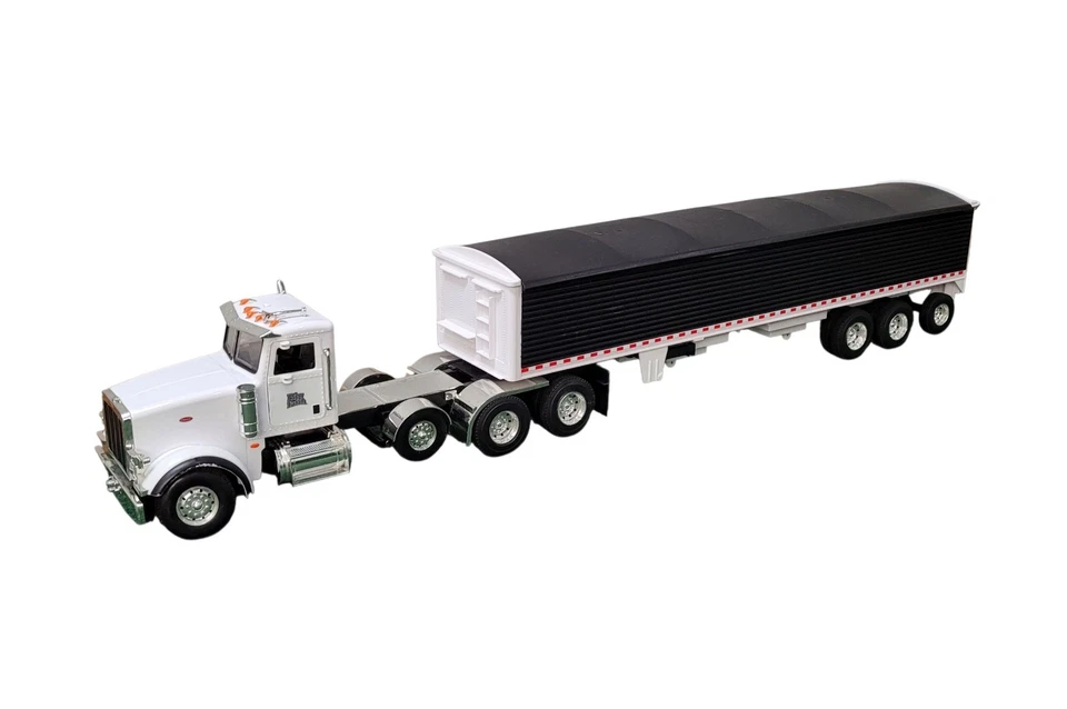 ERTL Big Farm 1:16 Peterbilt Semi Trailer BIG RIG Truck + Grain Hauler 45" 2013  - Image 2 of 4