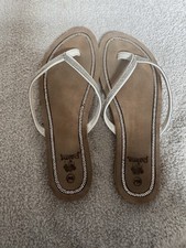Women s White Flip Flops