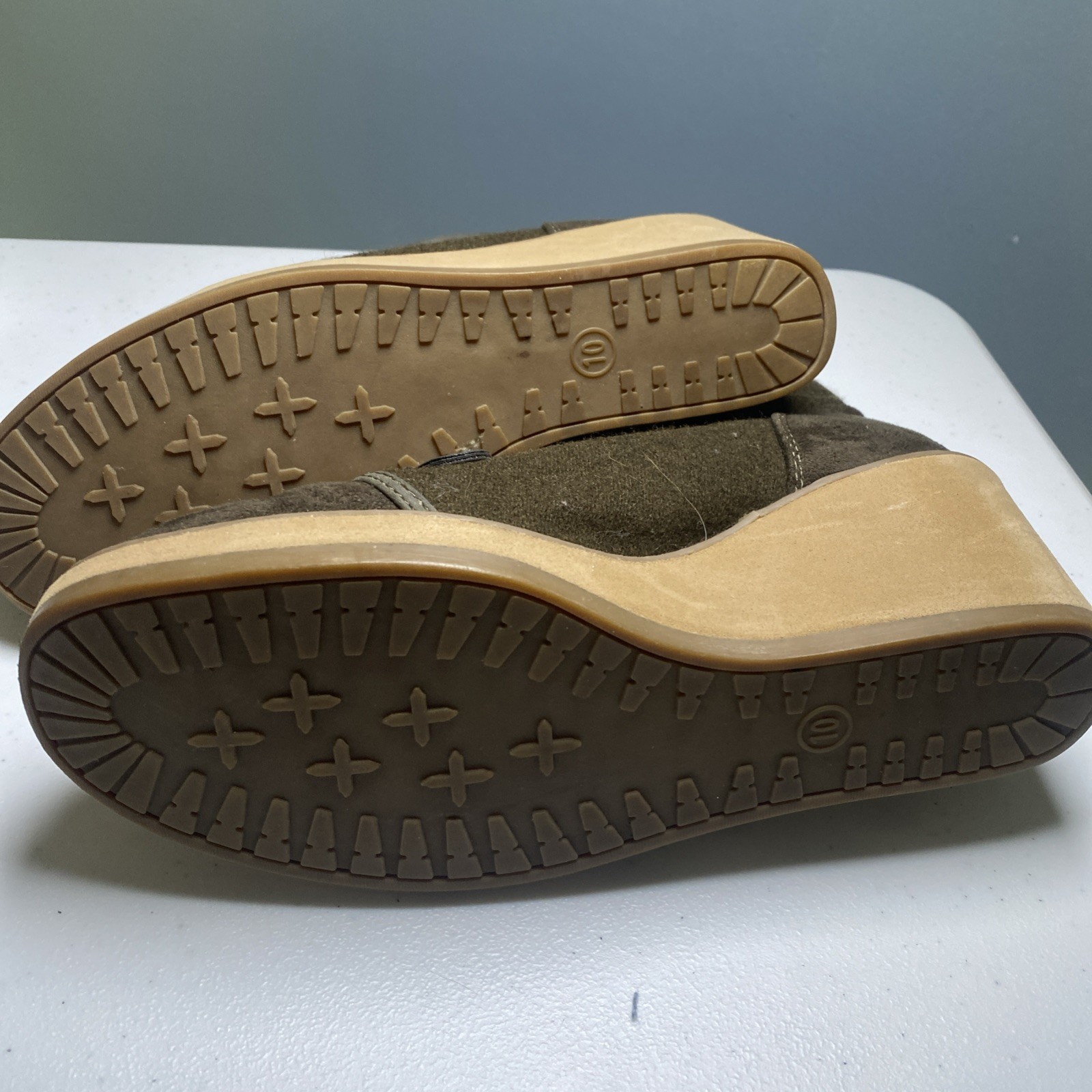 Merona Boots Womens 10 Ankle Bootie Brown Faux Leather Lace Up Wedge Heels