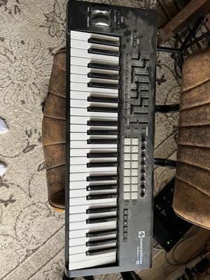 Novation MIDI Controller 49-Key with Pads and Faders