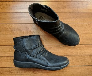 clarks cloud stepper boots