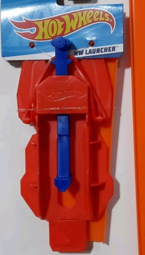 Hot Wheels Bundle Lot 8' of Straight Tracks Loop.Launcher, & Super Fast Diecast - Picture 2 of 7