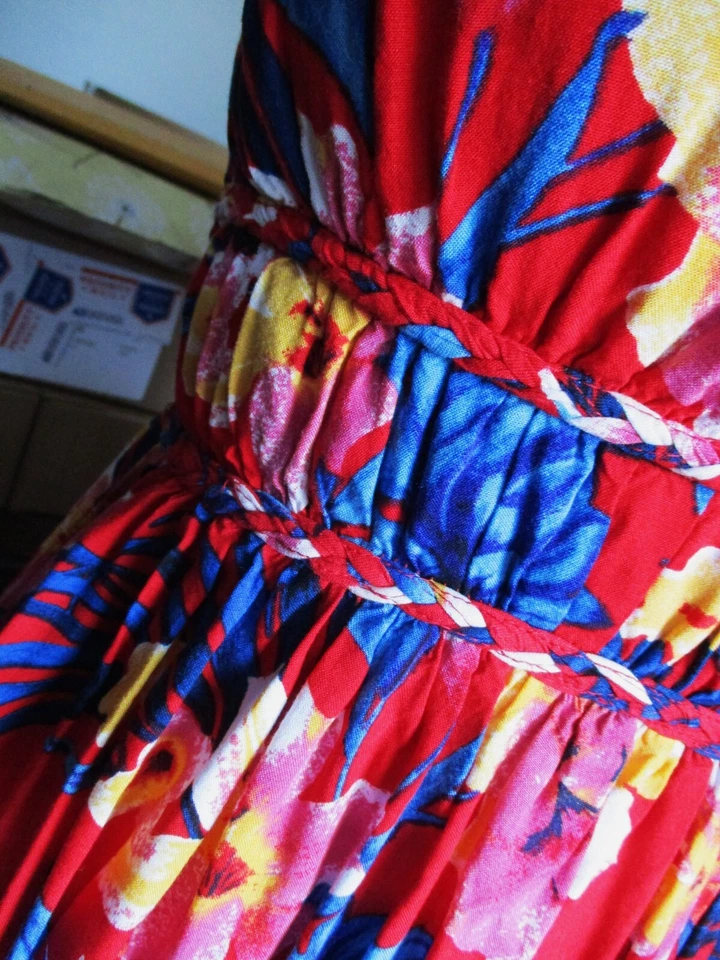 Handmade Long Hawaiian Dress Long Maxi Cinched Back Empire Red & Multi Floral XS - Image 2 of 4