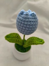 Handgestrickte Tulpe im Topf Deko Nagelneu Nadel Basteln