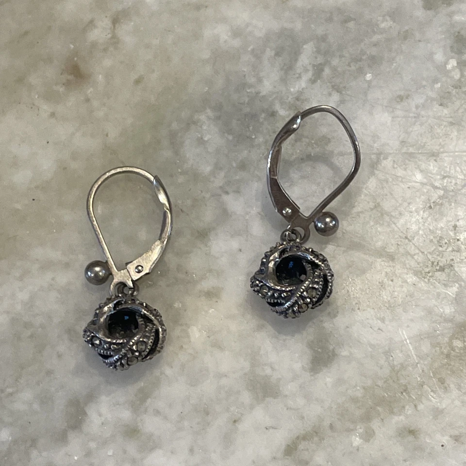 Pendientes colgantes Judith Jack JJ de marcasita de ley 925 Foto 3 de 3