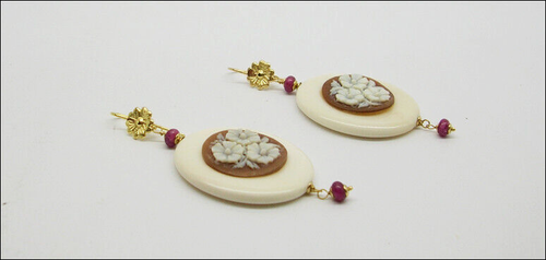 Pendientes Oro Amarillo 18KT Camafeos Sardónico Flores Sassi Rubíes Oght 0262 - Imagen 2 de 3