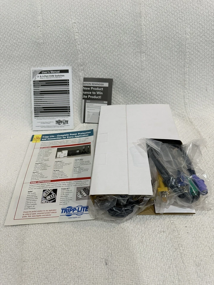 Tripp Lite 2-port With USB 3.0 HUB  DisplayPort KVM Switch 3.0 Superspeed NOS - Image 2 of 4