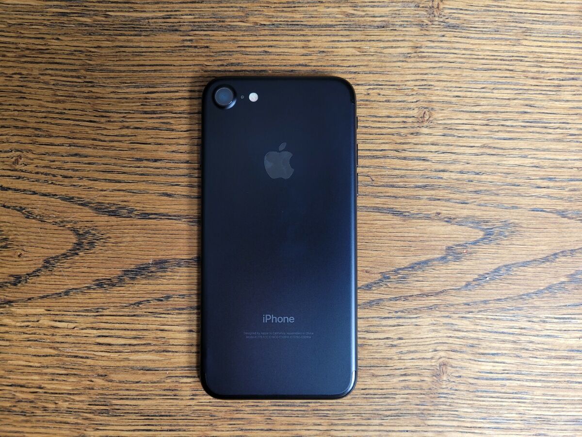 Apple iPhone 7 256GB Matte Black Verizon Unlocked Good Apple iPhone 7 256GB Matte Black Verizon Unlocked Good