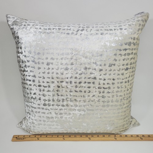 D.V. Kap Throw pillow Feather Down Insert 'Stealth-White' Cotton Rayon Polyester - Picture 3 of 15