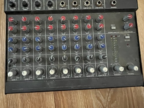 Mackie Micro Series 1202 12-Channel MIC/LINE MIXER Free Shipping - Picture 2 of 5