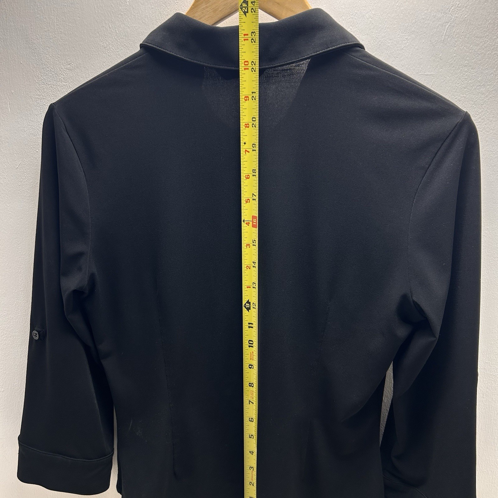 Q.U.E Black Button Front Collared 3/4 Sleeve Woma… - image 3