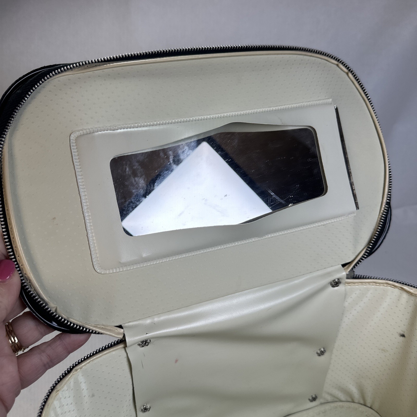 Vtg 1962 Barbie by Ponytail Train Case Mattel Zipper Doll Carry Storage