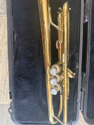 Bach TR300 TRUMPET with mouthpiece and case. Made in USA | eBay