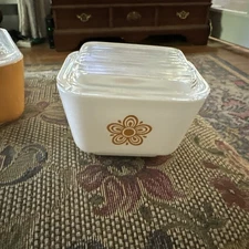 6 Piece Pyrex ‘Butterfly Gold’ Refrigerator Dishes- 501, 501-C, 502, 502-C