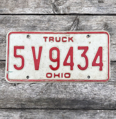 Vintage Ohio License Plate Truck Off-White Red Americana Display Decor Decor