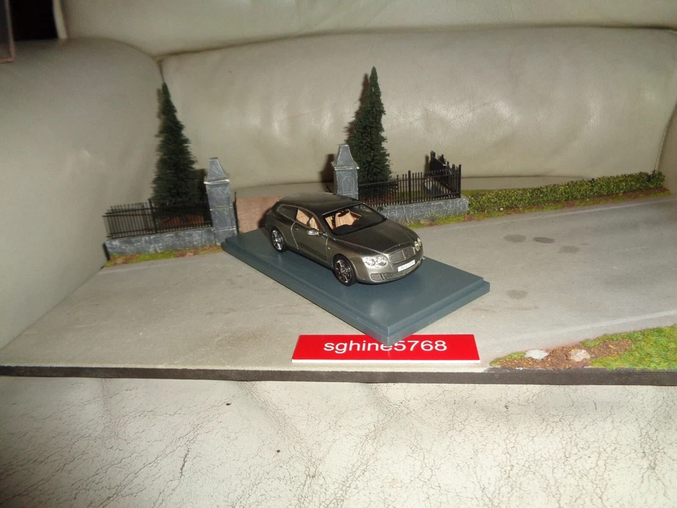Neo 1/43 - Bentley Continental Flying Star by Touring 2010 ( résine ) - ER - Photo 4/4