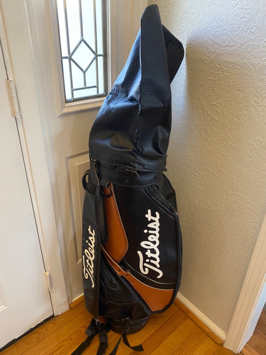 Titleist Midsize Staff Golf Bag Black/Gold 6-Way Divider w Titleist Midsize Staff Golf Bag Black/Gold 6-Way Divider w