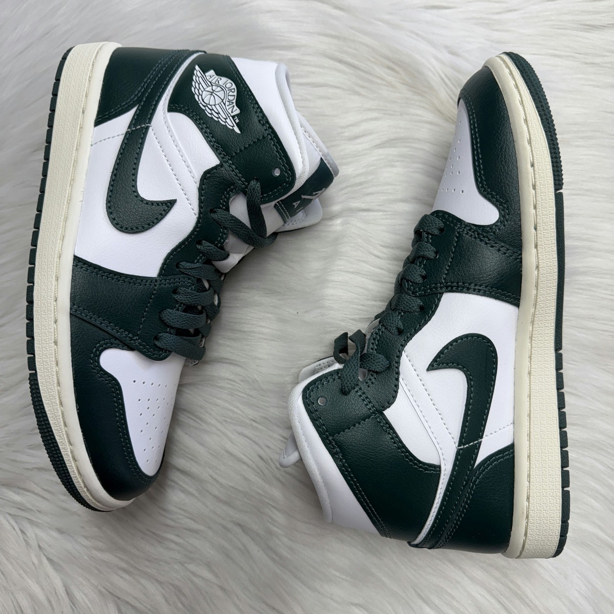 Nike Jordan 1 Mid Oxidised Green Womens Basketball BQ6472