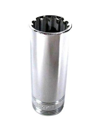 S-K Tools 2657 3/8"-Drive Spline Socket 17mm Chrome Finish *MADE IN THE USA* - Image 1 of 4
