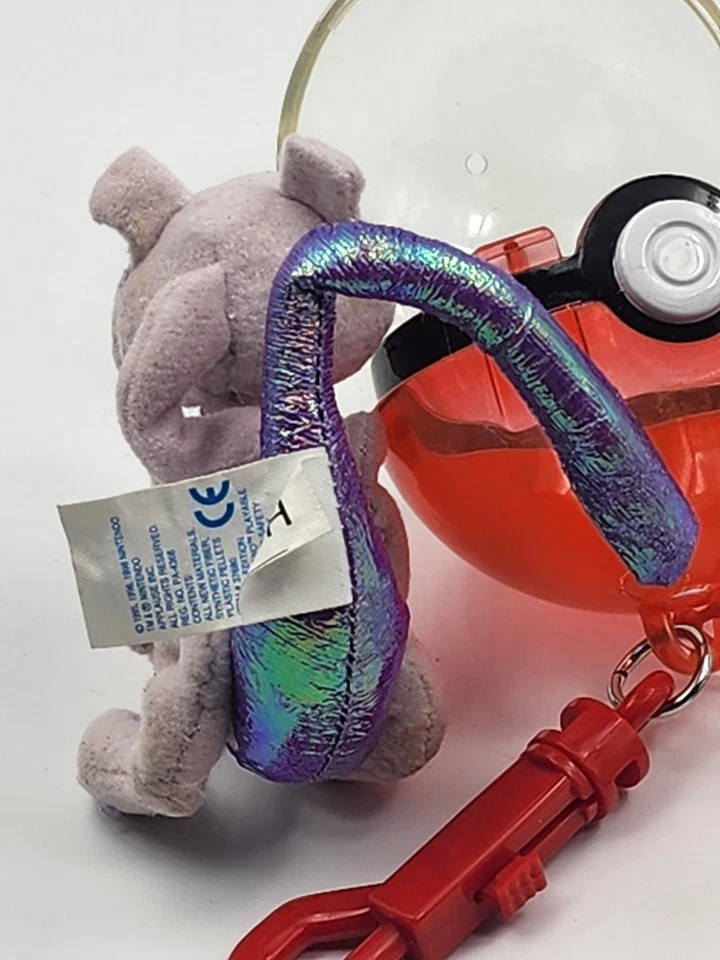 Pokemon Applause Jugables #150 1999 Mewtwo Peluche Pokeball Llavero  Foto 2 de 4