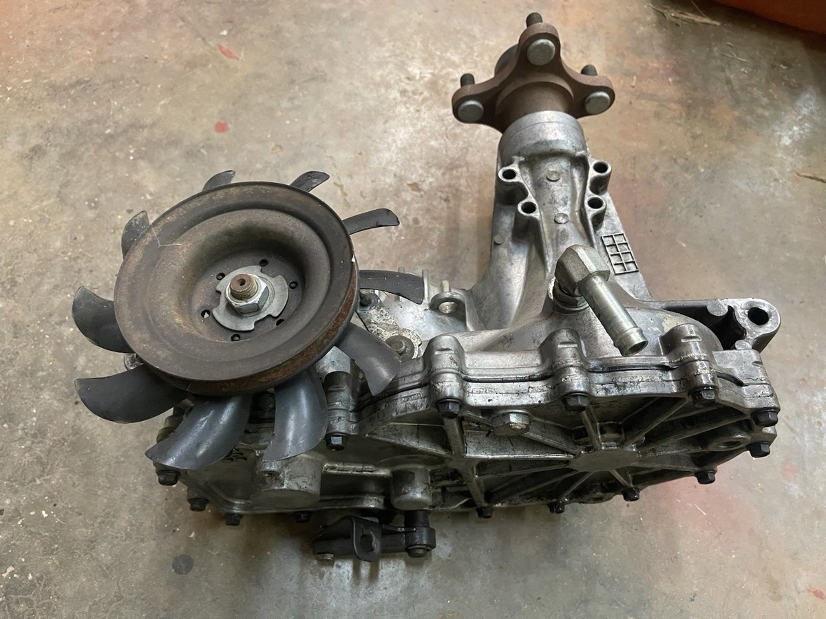 BLACKPLOJECT HYDRO FLOW X Mサイズ中古 Hydro-Gear ZC-APBB-3DKB-1MPX - Ezt Transaxle - Genuine Part