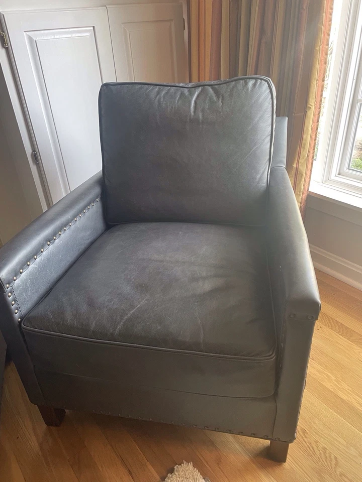 Cadeira de couro Pottery Barn Tyler braço quadrado -1 ano azul índigo #22-3973308 MOV VENDA - Imagem 4 de 4