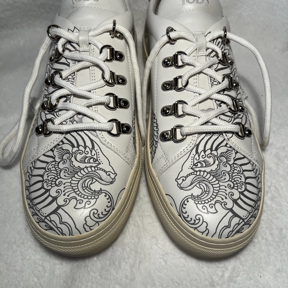 Zapatillas Tod’s Saira Hunjan de cuero blancas inspiradas en tatuajes para mujer talla 10 Foto 4 de 4
