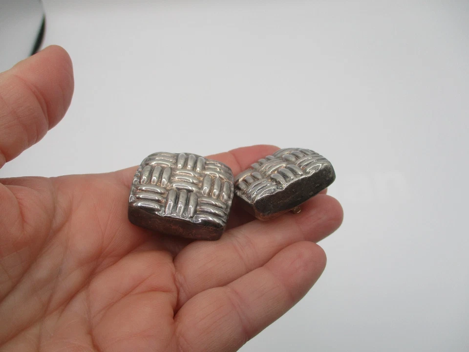 PENDIENTES CLIP CUADRADO TEJIDO CANASTA PLATA ESTERLINA SIMON SEBBAG FIRMADO DE COLECCIÓN Foto 2 de 4