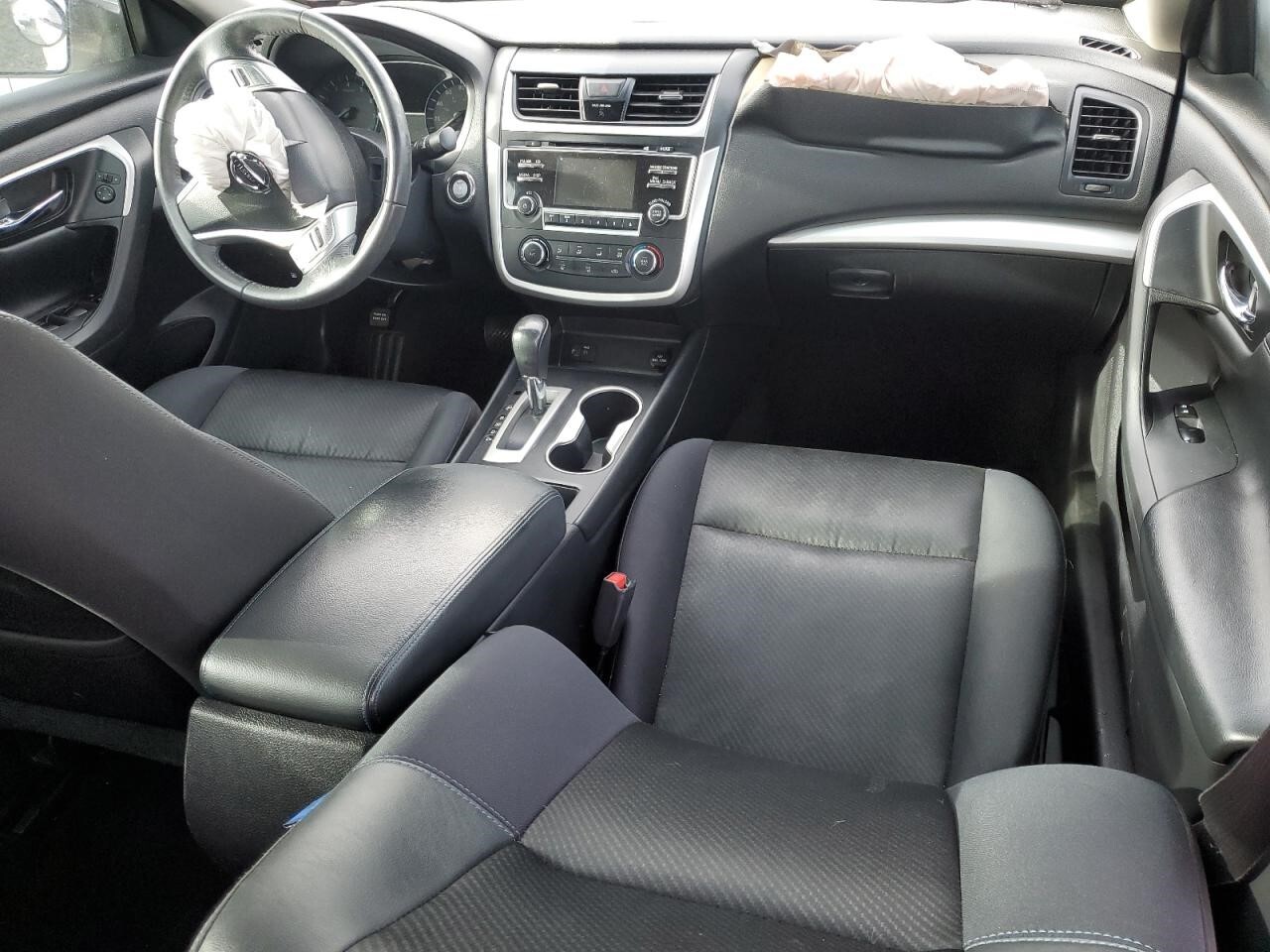 Used Front Frame Crossmember fits: 2017 Nissan Altima Front suspension 2.5L 4 cy