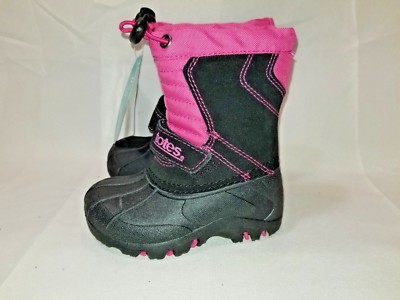 black snow boots for girls